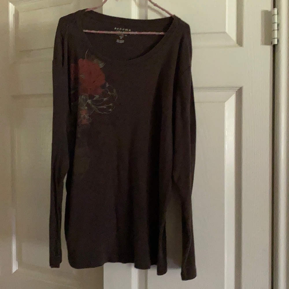 Brown long sleeves round neckline tee top